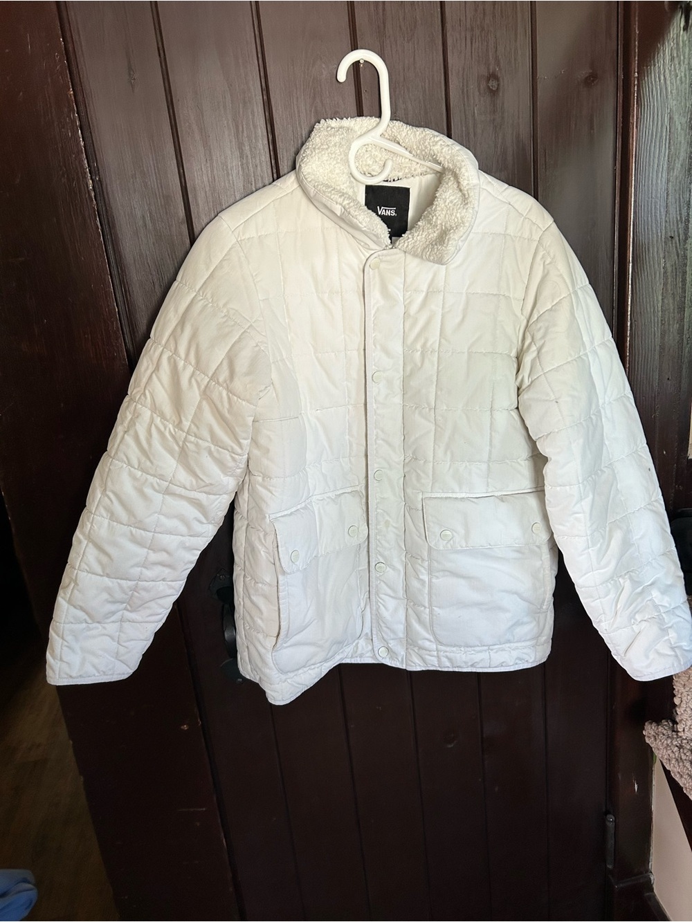 Vans Men’s White Quilted Puffer Jacket with Sherpa Collar